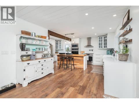 Photo 11 of 5221/5241 Hartnell Road, North BX, Vernon