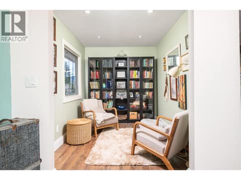 Den/office at 5221/5241 Hartnell Road, North BX, Vernon