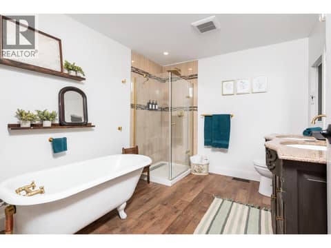 Primary ensuite at 5221/5241 Hartnell Road, North BX, Vernon