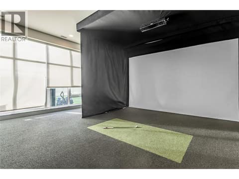 Golf simulator at 238 Leon Avenue Unit# 808, Kelowna North