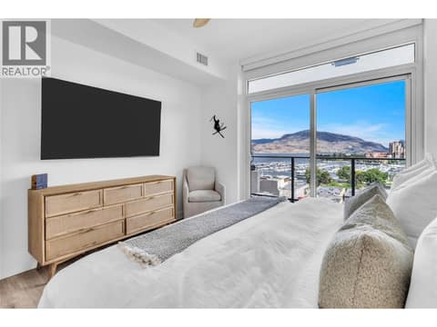 Master retreat with a view! at 238 Leon Avenue Unit# 808, Kelowna North