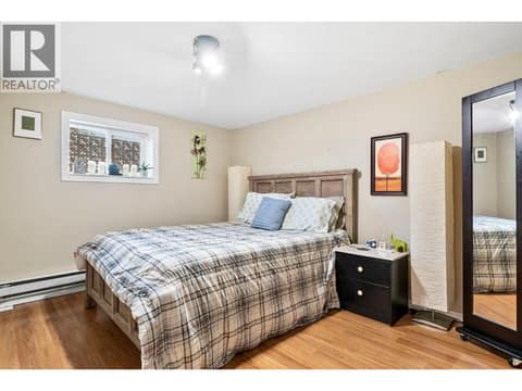 Photo 8 of 958 Stockwell Avenue, Kelowna North