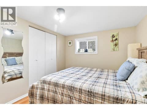 Photo 9 of 958 Stockwell Avenue, Kelowna North