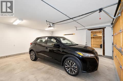 Garage 1 at 10590 Long Road, Lake Country South West