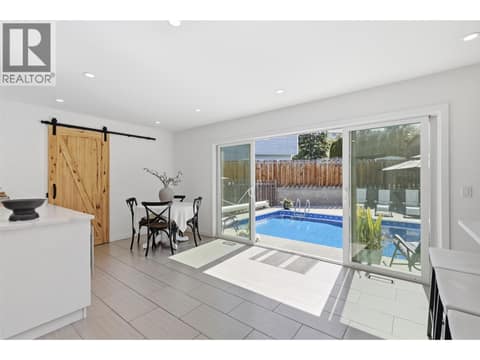 Photo 11 of 2298 Balfour Court, Aberdeen, Kamloops