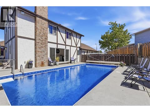 Photo 15 of 2298 Balfour Court, Aberdeen, Kamloops