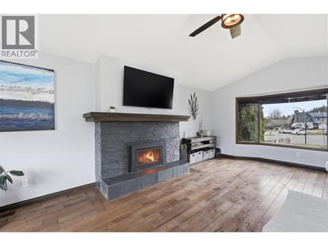 Photo 20 of 2298 Balfour Court, Aberdeen, Kamloops
