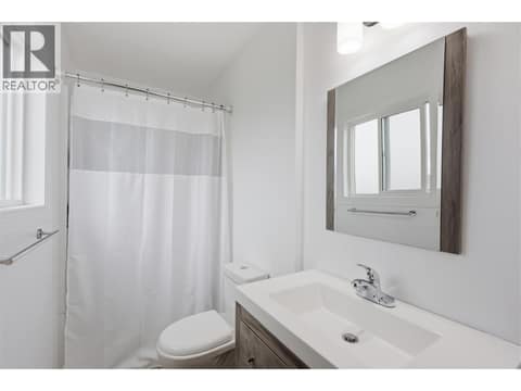 Photo 30 of 2298 Balfour Court, Aberdeen, Kamloops