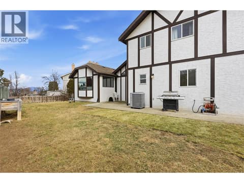 Photo 40 of 2298 Balfour Court, Aberdeen, Kamloops