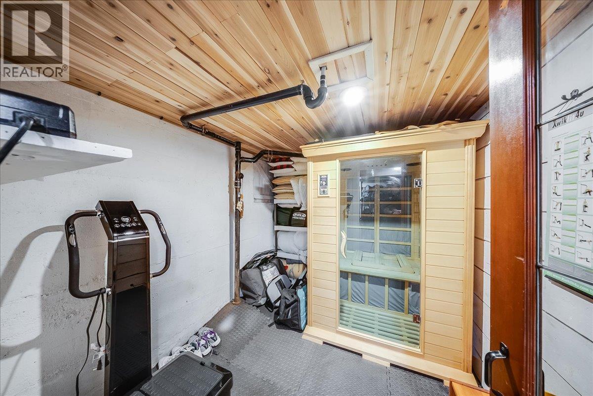 Photo 33 of 1760 Park Street, Rossland