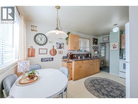 Photo 13 of 797 FORESTBROOK Drive, Main North, Penticton