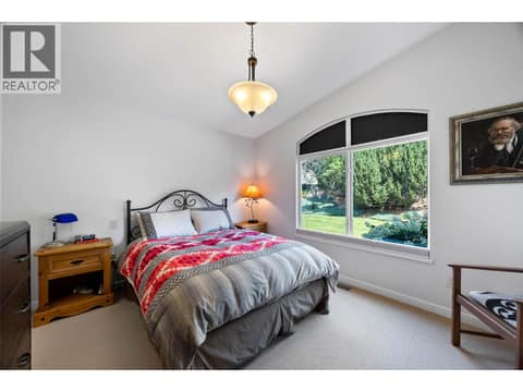Photo 11 of 757 Rosewood Crescent, Sun Rivers, Kamloops