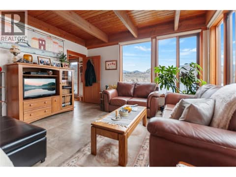 Guest Suite at 264 EASTSIDE Road, Eastside/Lkshr Hi/Skaha Est, Okanagan Falls