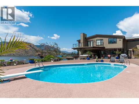 Pool at 264 EASTSIDE Road, Eastside/Lkshr Hi/Skaha Est, Okanagan Falls