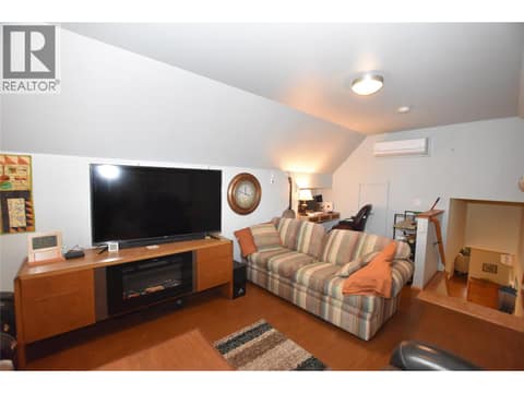 Photo 30 of 430 Hummingbird Avenue, Okanagan North, Vernon