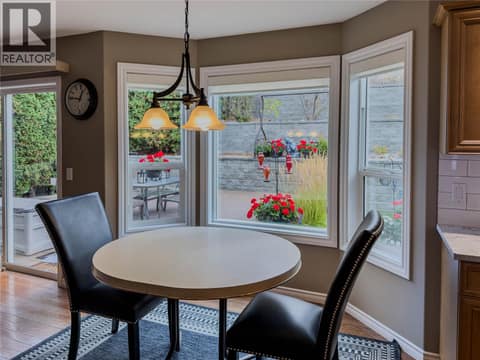 Photo 13 of 101 Coppertree Court, Sahali, Kamloops