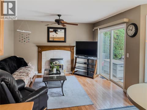 Photo 14 of 101 Coppertree Court, Sahali, Kamloops