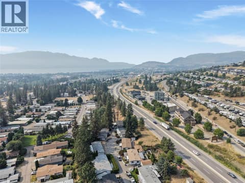 Photo 31 of 1999 97 Highway S Unit# 85, Lakeview Heights, West Kelowna