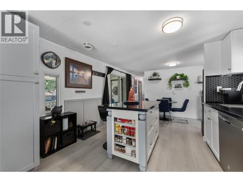 Photo 5 of 1999 97 Highway S Unit# 85, Lakeview Heights, West Kelowna