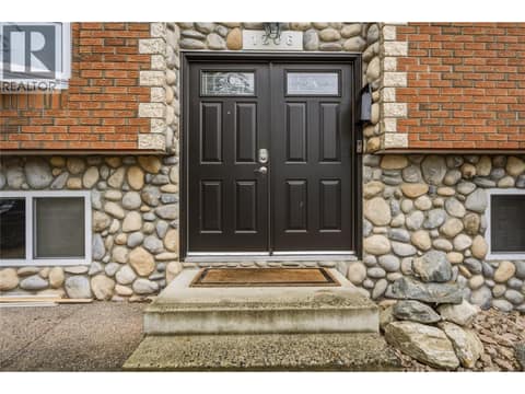 Photo 2 of 1206 39B Avenue, East Hill, Vernon