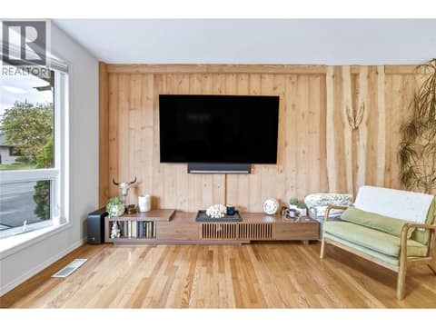 Photo 9 of 1206 39B Avenue, East Hill, Vernon