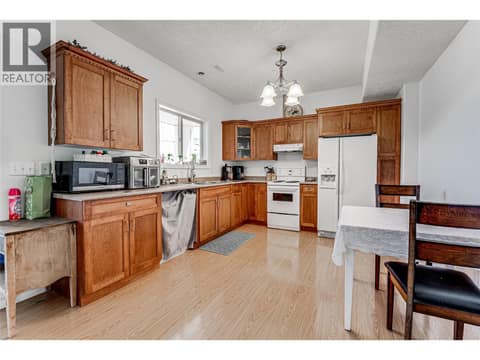 Legal Suite at 108 Red Rock Crescent, Enderby / Grindrod