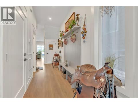 Photo 12 of 386 Chardonnay Avenue, Oliver