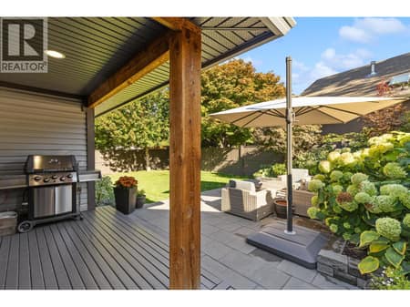 Beautifully landscaped backyard at 905 Paret Crescent, Lower Mission, Kelowna