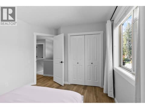 Second bedroom at 905 Paret Crescent, Lower Mission, Kelowna