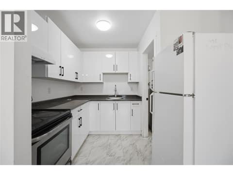 Photo 3 of 1435 Summit Drive Unit# 53, Sahali, Kamloops