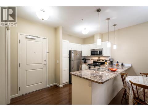 Photo 8 of 3010 35 Street Unit# 207, City of Vernon