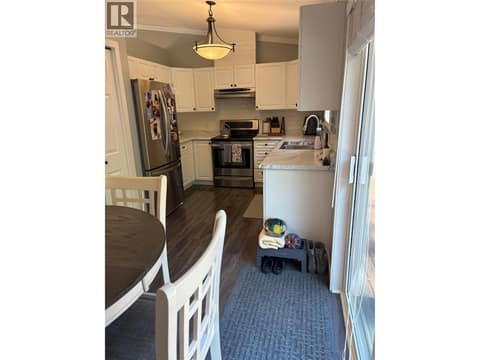 Photo 5 of 1801 53 Avenue Unit# 111, Harwood, Vernon