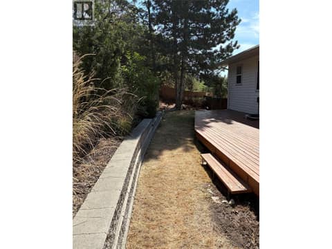 Photo 6 of 1801 53 Avenue Unit# 111, Harwood, Vernon