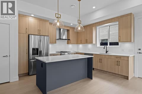 Photo of opposite side unit at 662 Birch Avenue Unit# 1, Kelowna South