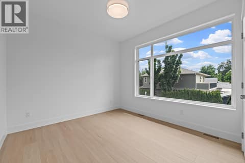 Photo of opposite side unit at 662 Birch Avenue Unit# 1, Kelowna South