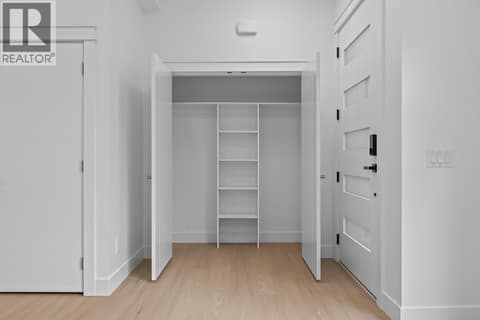 Photo of opposite side unit at 662 Birch Avenue Unit# 4, Kelowna South