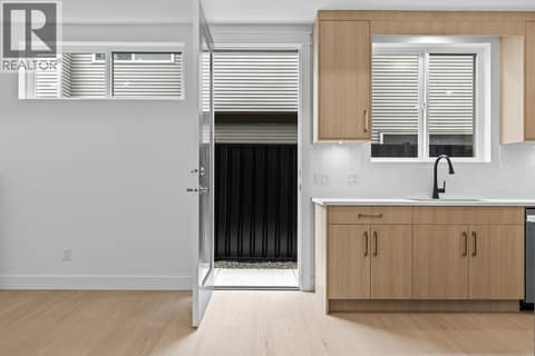 Photo of opposite side unit at 662 Birch Avenue Unit# 4, Kelowna South