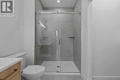 Photo of opposite side unit at 662 Birch Avenue Unit# 4, Kelowna South