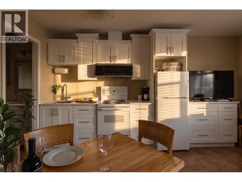 Photo 11 of 7310 Main Street Unit# 207, Osoyoos