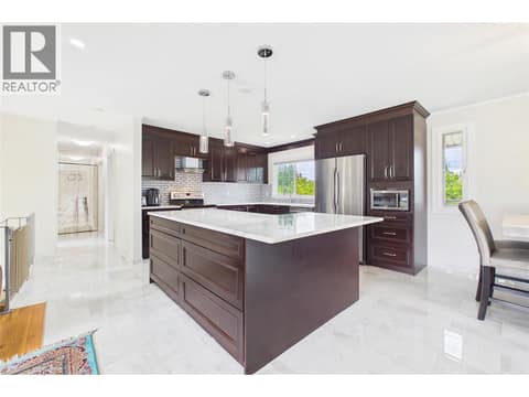 Photo 8 of 610 Ziprick Road, Rutland South, Kelowna
