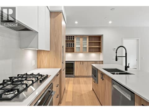 Photo 12 of 9652 Benchland Drive Unit# 404, Lake Country South West