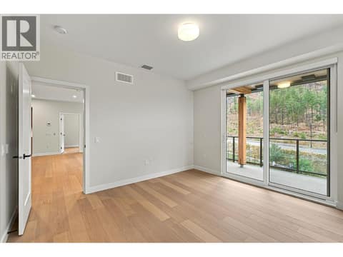 Photo 21 of 9652 Benchland Drive Unit# 404, Lake Country South West
