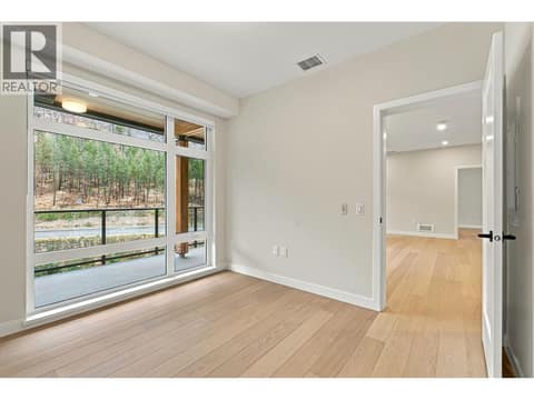 Photo 29 of 9652 Benchland Drive Unit# 404, Lake Country South West