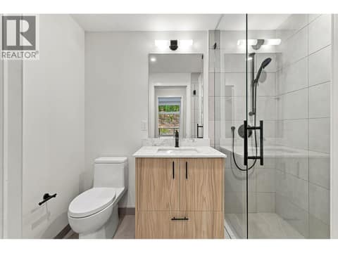 Photo 32 of 9652 Benchland Drive Unit# 404, Lake Country South West