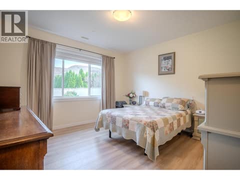 Photo 5 of 2620 ROSEWOOD Avenue, Brocklehurst, Kamloops