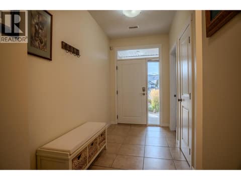 Photo 6 of 2620 ROSEWOOD Avenue, Brocklehurst, Kamloops