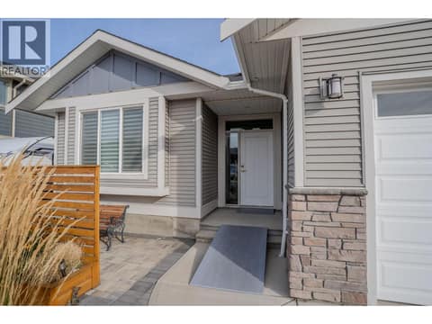 With wheelchair ramp at 2620 ROSEWOOD Avenue, Brocklehurst, Kamloops