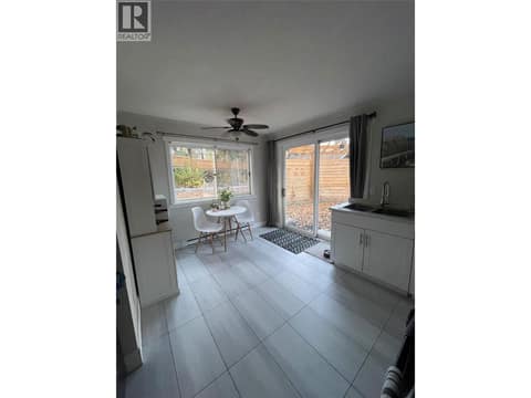 Suite pictures before tenant moved out at 1988 Abel Street, Lakeview Heights, West Kelowna