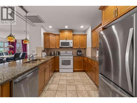 Photo 4 of 2125 Atkinson Street Unit# 1003, Main South, Penticton