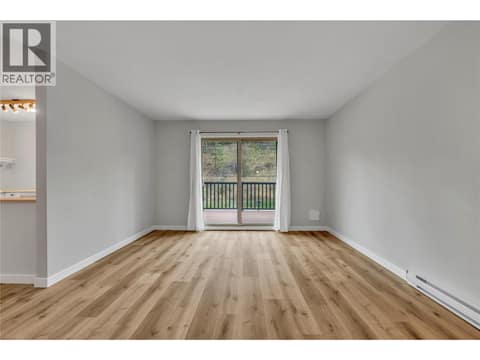 Photo 16 of 11318 Jubilee Road W Unit# 2, Main Town, Summerland